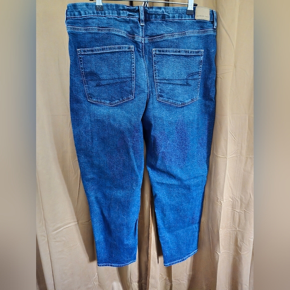 AE Stretch Curvy Mom Jean Size 20 Long - Picture 7 of 7